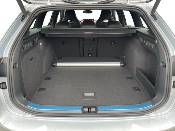 Skoda Superb Combi Sportline 4x4 TDI DSG|NAVI|AHK|ACC| bild 7