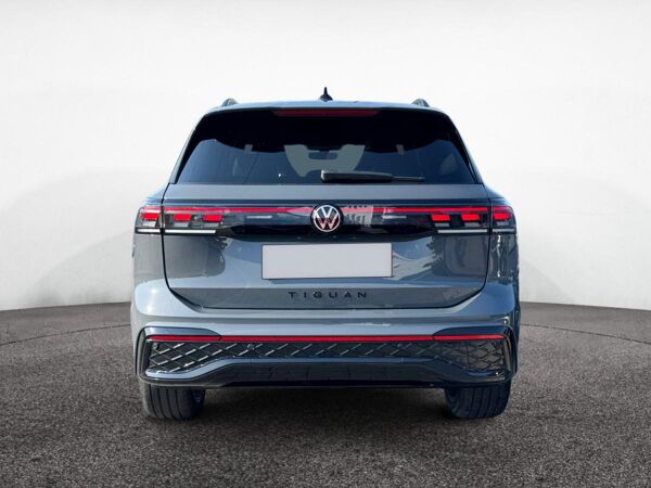 Volkswagen Tiguan R-Line 4Motion TDI DSG|AHK|PANO|BLACK STY bild 6