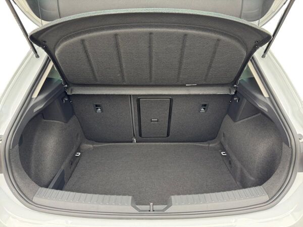 Seat Leon FR TDI DSG|LED|ACC|RÜCKFAHRKAMERA|SITZHEIZU bild 7