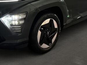 Hyundai KONA Elektro Prime+Schiebedach+HUD+Bose+360 Kamera+Navi bild 6