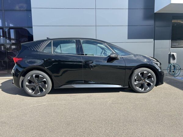 Cupra Born 60 kWh LED RFK ACC SH CarPlay bild 7