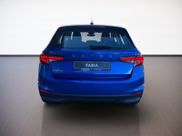 Skoda Fabia Selection 1.0TSI LED.WINTER.BergA.AHK.LKR-HEIZ.Park.SmartLink.DAB bild 5