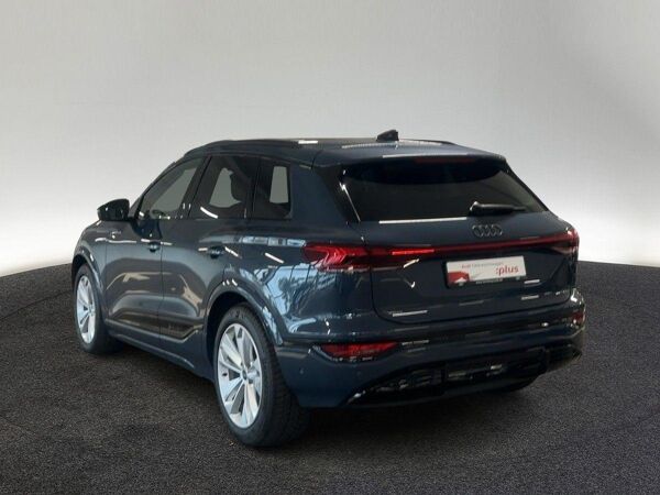 Audi Q6 e-tron performance S LINE/AHK/PANO/MATRIX/ACC bild 3