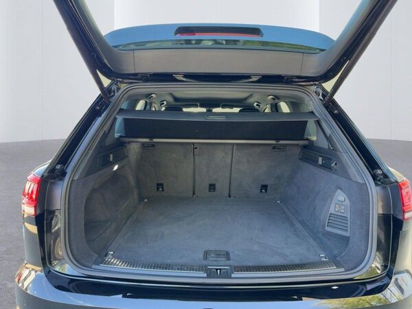 Volkswagen Touareg 3.0V6TDI R-Line 4M Luftfederung Leder bild 5