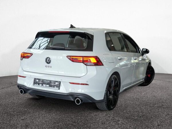 Volkswagen Golf VIII GTI 2.0 TSI Keyless LED-Plus APP SHZ bild 4