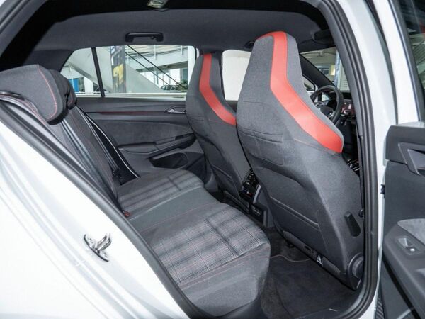 Volkswagen Golf VIII GTI 2.0 TSI Keyless LED-Plus APP SHZ bild 5