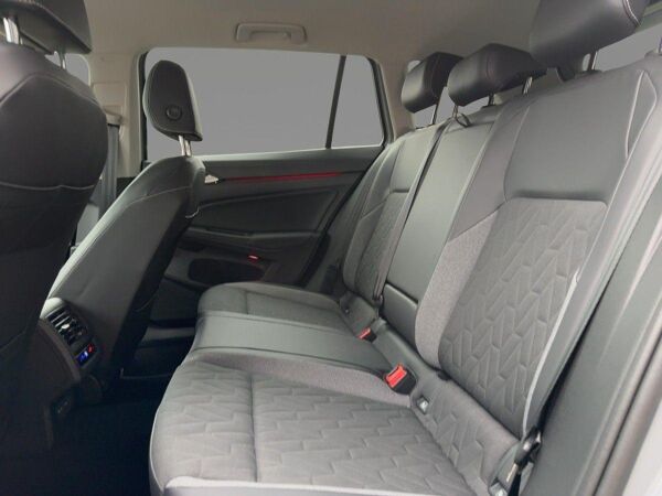 Volkswagen Golf Variant 1.5 eTSI Goal DSG Standhzg CarPlay bild 7