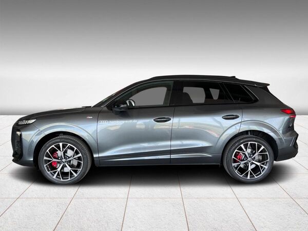 Audi Q3 2.0 TFSI quattro S line Pano Matrix Navi ACC bild 5