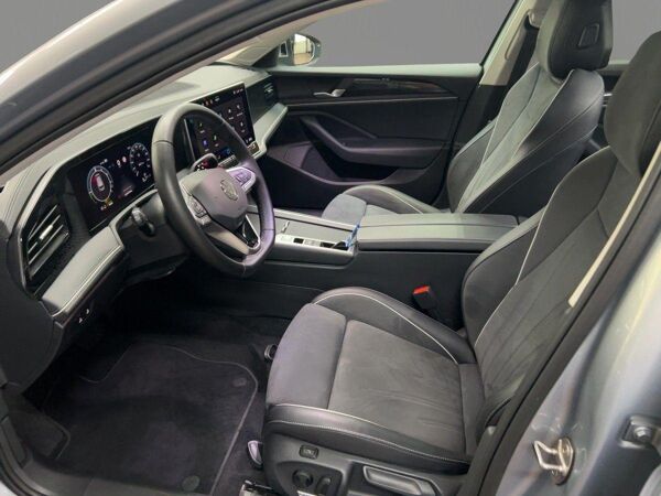 Volkswagen Passat Variant 1.5 TSI eHybrid DSG AHK DCC Kamera bild 6
