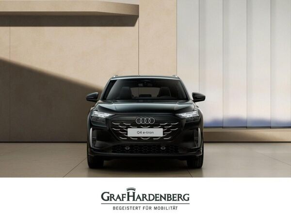 Audi Q4 e-tron performance | NEUES MODELL! ⚡ bild