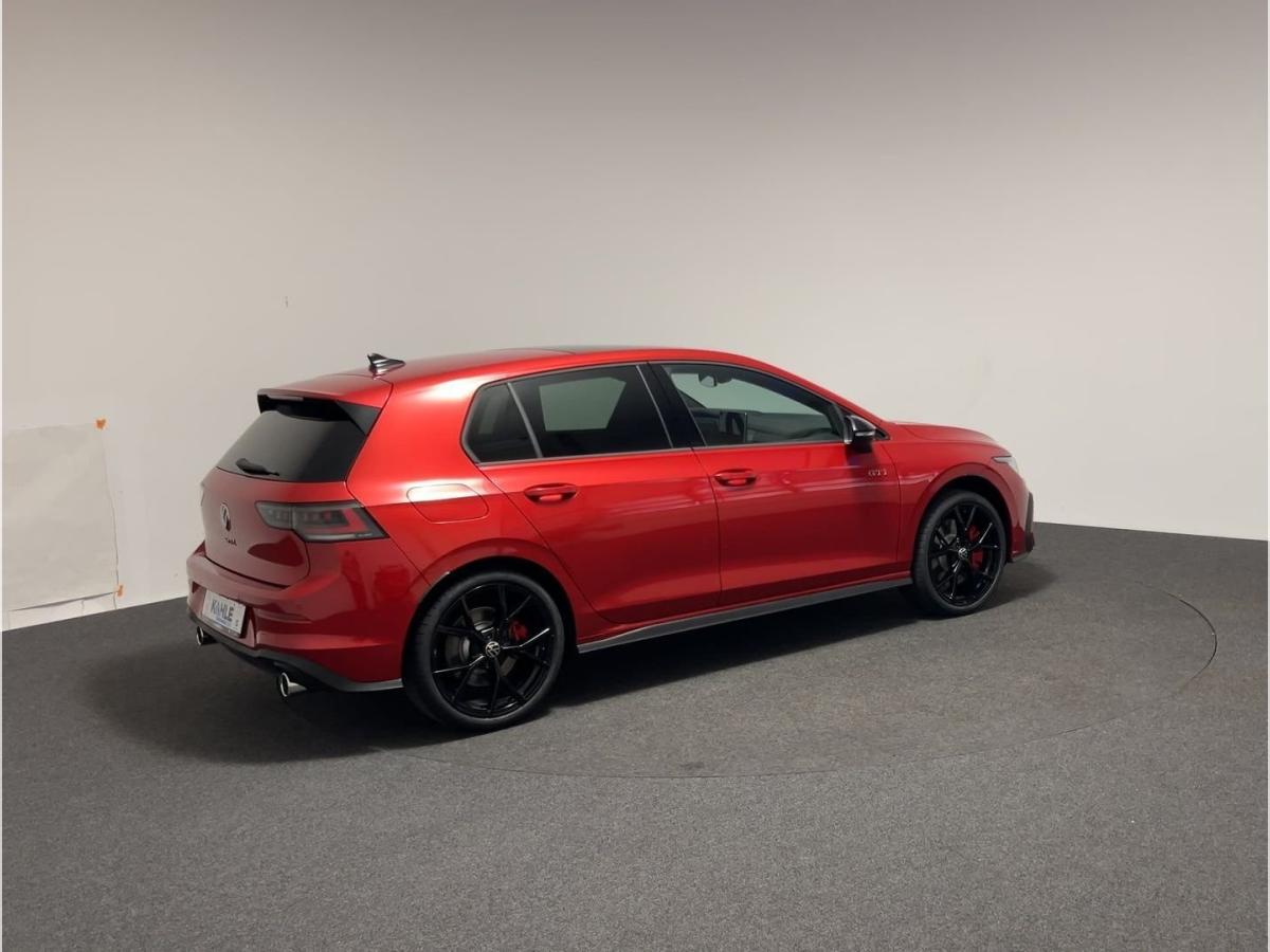 Volkswagen Golf 2,0 l TSI GTI SOFORT VERFÜGBAR! CarPlay Pano Black Matrix ACC AHK LED bild 3