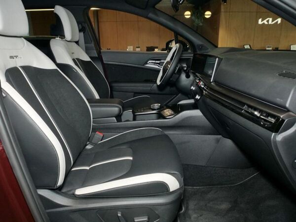 Kia Sportage 1.6T HEV AWD GT Line DRIVE SOUND bild 4