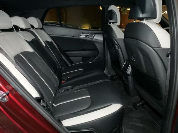 Kia Sportage 1.6T HEV AWD GT Line DRIVE SOUND bild 5