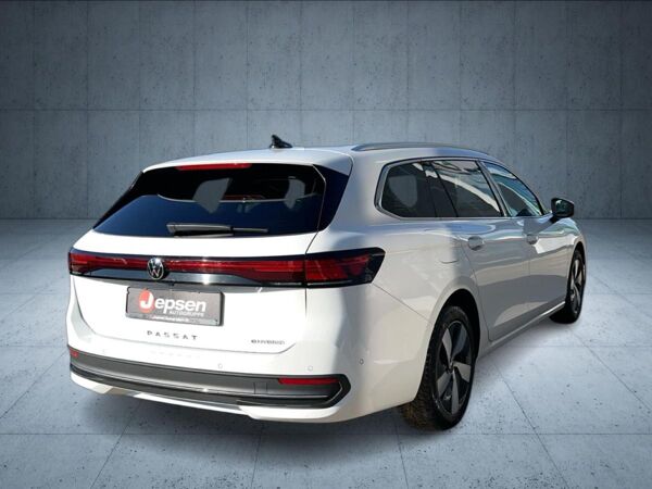 Volkswagen Passat Business /AHK /GANZJAHRESREIFEN bild 6