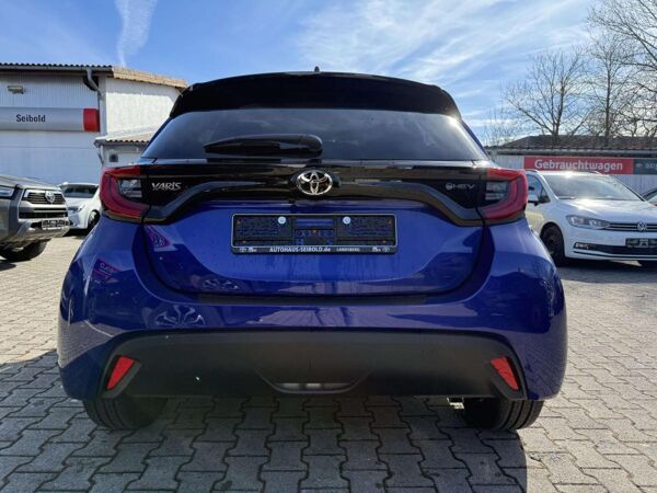 Toyota Yaris Hybrid Teamplayer inkl. Winterpaket* bild 5