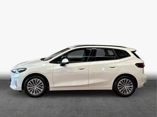 BMW 220 220I Active Tourer Luxury *AHK*HuD*SHZ* bild 5