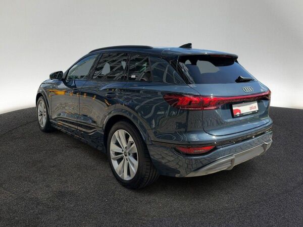 Audi Q6 e-tron performance Panorama B&O Navi CarPlay bild 3