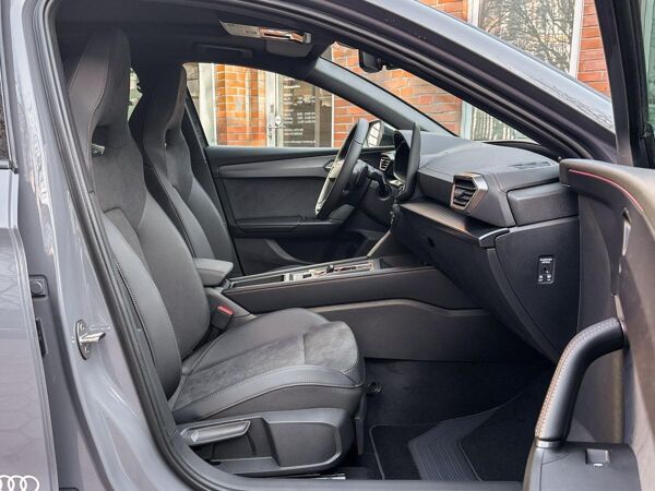 Cupra Leon Sportstourer 1.5 e-HYBRID VZ Black Edition DSG bild 7