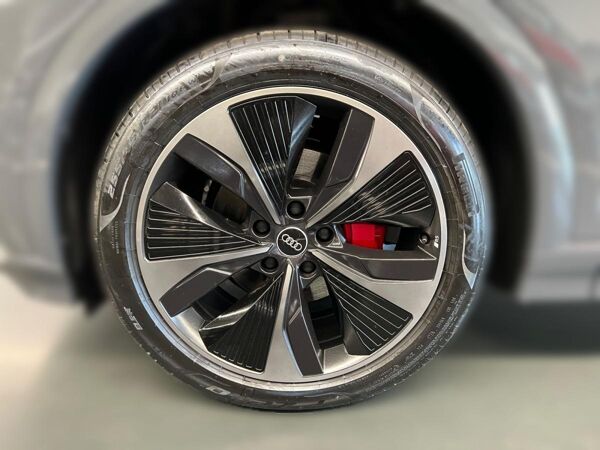 Audi Q6 e-tron edition one grey quattro AHK B&O PANO bild 3