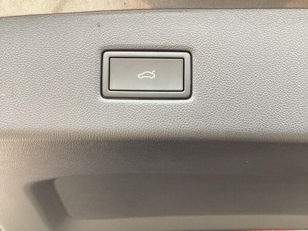 Ford Explorer Premium 77kWh mit Wärmepumpe & AHK bild 7