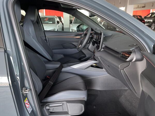 Cupra Terramar 1.5 e-HYBRID 6-Gang-DSG bild 6