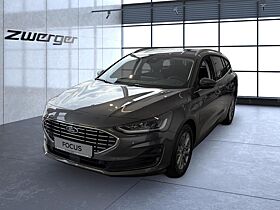 Ford Focus Turnier Titanium X iACC B&O Kamera Navi LED