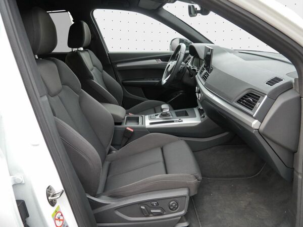 Audi Q5 55 TFSIe qu. S line *LED*Navi*EPH*ACC*RFK*Business* bild 4