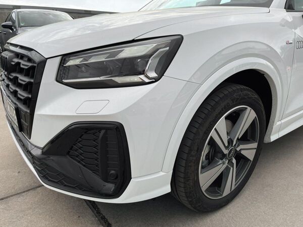 Audi Q2 35 TDI S line S tronic Matrix Kamera Klima bild 7