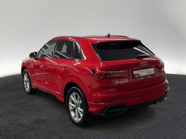 Audi Q3 S line 40 TFSI qu.S tr. STDHZG LED NAVI PDC bild 4