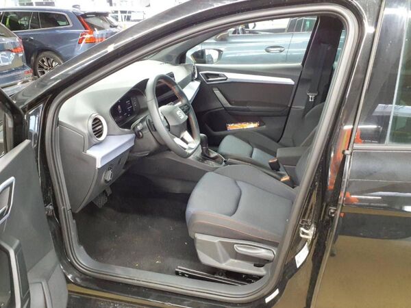 Seat Ibiza 1.0 TSI DSG FR LED NAVI ACC PDC KAMERA SHZ KEYLESS bild 6