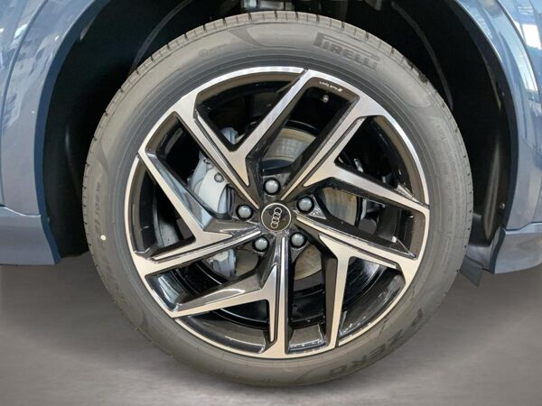 Audi e-tron Q6 SUV S line businessperformance bild 6