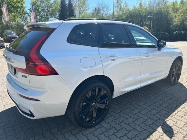 Volvo XC60 T8 AWD ULTRA-BLACK EDITION-Inkl. Anhängerkupplung! Sofort Lieferbar. bild 2
