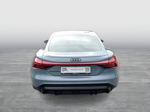 Audi e-tron GT ❗️inkl. Winterräder & Anschlussgarantie❗️ bild 6