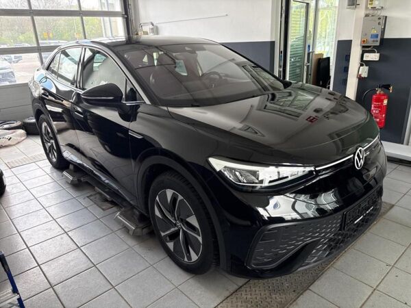 Volkswagen ID.5 PRO ACC.5J-G.KAMERA.WÄRMEPUMPE.NAVIPRO.LKRD-HZG.SHZ.DAB.USB bild 3