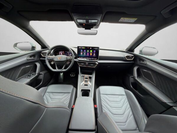 Cupra Leon 2.0 TSI 221kW VZ Black Edition DSG bild 4