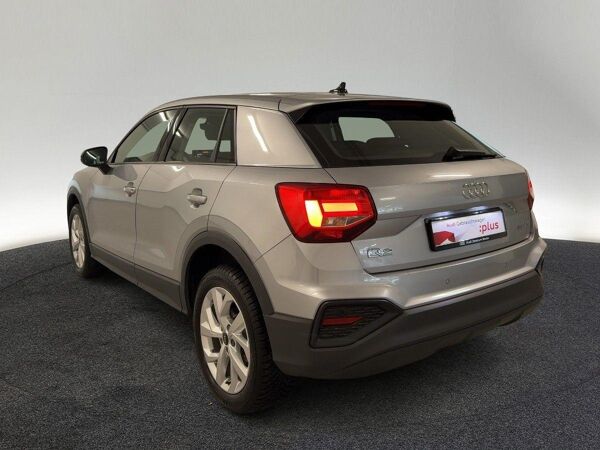 Audi Q2 35 TFSI S tr. SITZHZG PDC LED bild 6