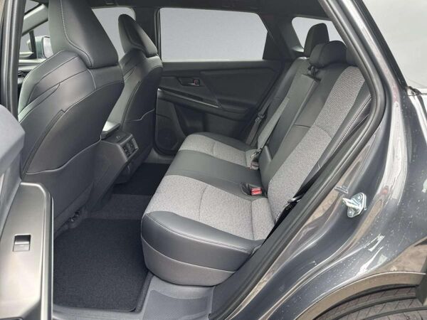 Toyota bZ4X Touring Teamplayer *Zins 0,00%* bild 4