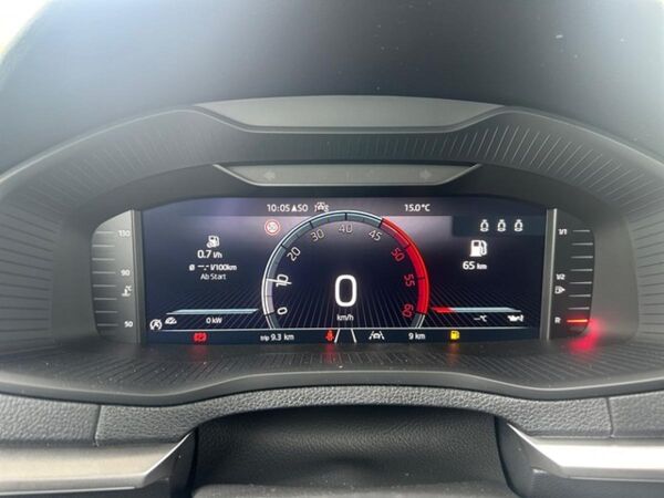 Skoda Karoq 2.0 TDI Tour +AHK+NAVI+SHZ+PDC+RFK+LED+GRA+ bild 5