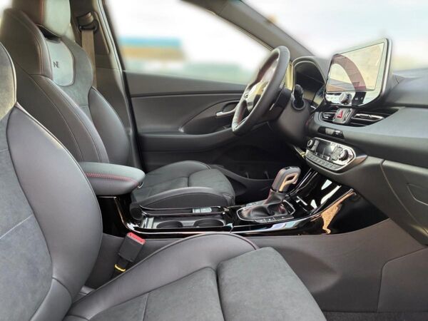 Hyundai i30 1.5 T-GDI Hybrid N Line DCT++SITZPAKET++PANODACH++ bild 4