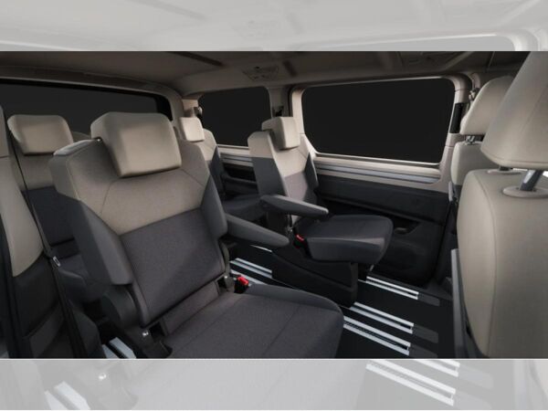 Volkswagen Multivan T7 Langversion Life 7-SITZER, NAVIPRO, RFK bild 2