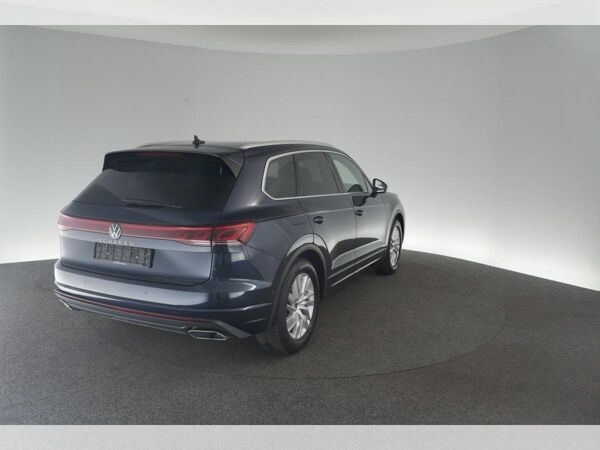 Volkswagen Touareg 3.0 TDI 4M / SOFORT VERFÜGBAR ! bild 2