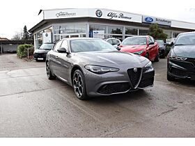 Alfa Romeo Giulia **SOFORT VERFÜGBAR** VELOCE 2.0 Turbo 16V 206kW (280 PS) AT8 - Q4 Alfa Romeo Giulia **SOFORT VERFÜGBAR** VELOCE 2.0 Turbo 16V 206kW (280 PS) AT8 - Q4