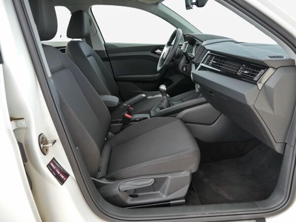 Audi A1 citycarver 25 TFSI S line LED*Bluetooth*EPH* bild 4