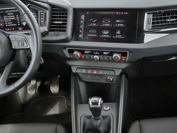 Audi A1 citycarver 25 TFSI S line LED*Bluetooth*EPH* bild 6