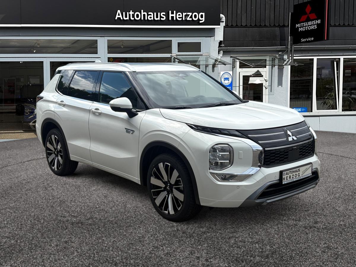 Mitsubishi Outlander 2.4L TOP Luxery bild 7