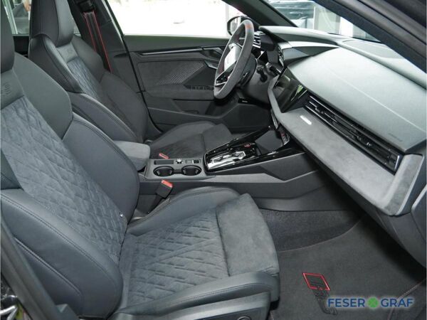 Audi RS3 Limousine S tronic bild 7
