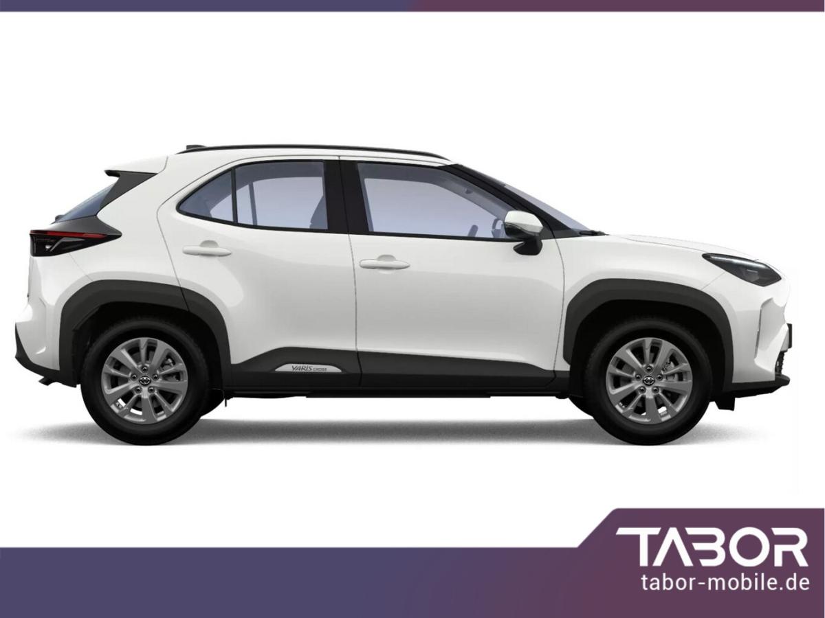 Toyota Yaris Cross 4x4 Aut. Kam Sitzhz. ACC 16" CarPlay bild 3