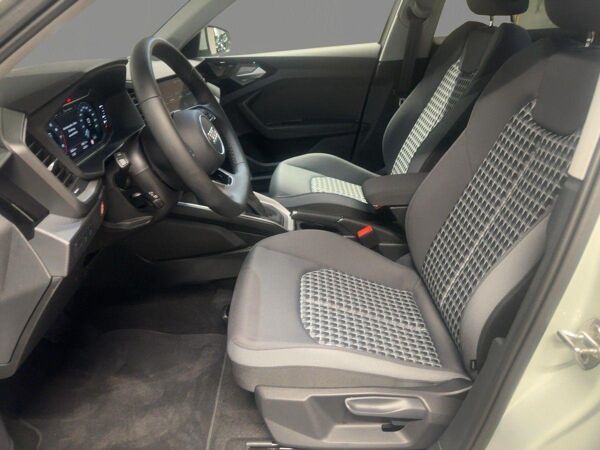 Audi A1 Sportback 25 TFSI advanced S tronic LED/OPTIK bild 7
