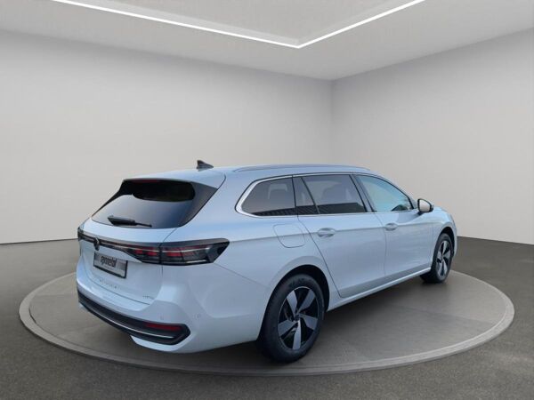 Volkswagen Passat Variant (CJ5) bild 4