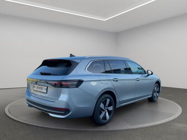 Volkswagen Passat Variant (CJ5) bild 3